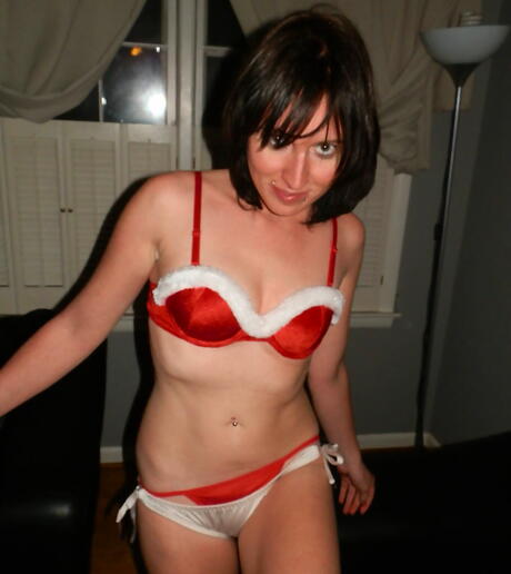 Sexy hungarian dark-haired hottie Peaches in jeans showing tiny tits and shaved pussy 